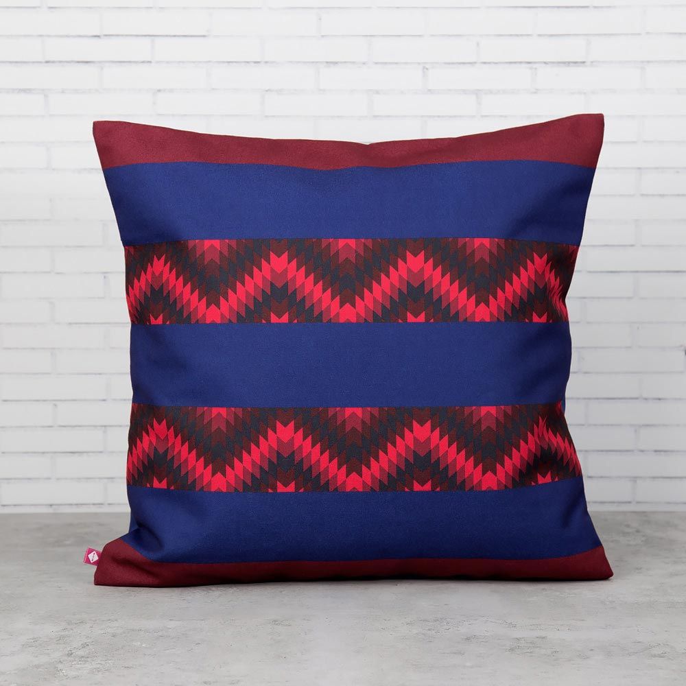  Valley of Lines Poly Canvas Cushion Cover