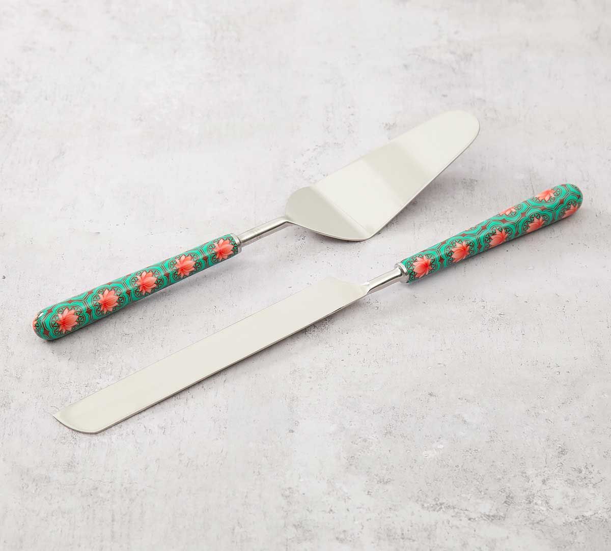 India Circus Abstract Lotus Reiteration Cake Cutter and Server Set of 2