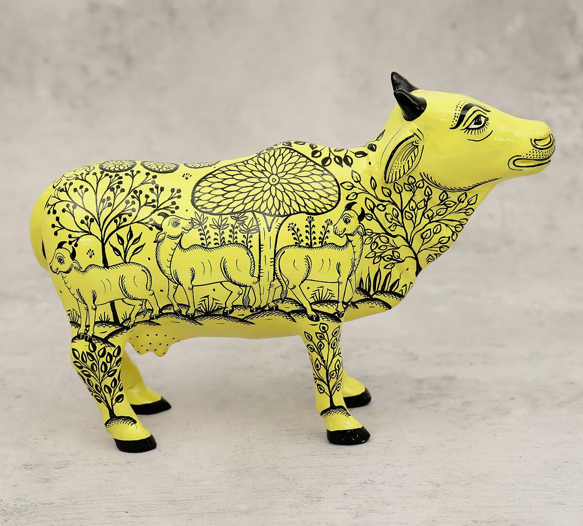 India Circus Pattachitra Art Yellow Cow