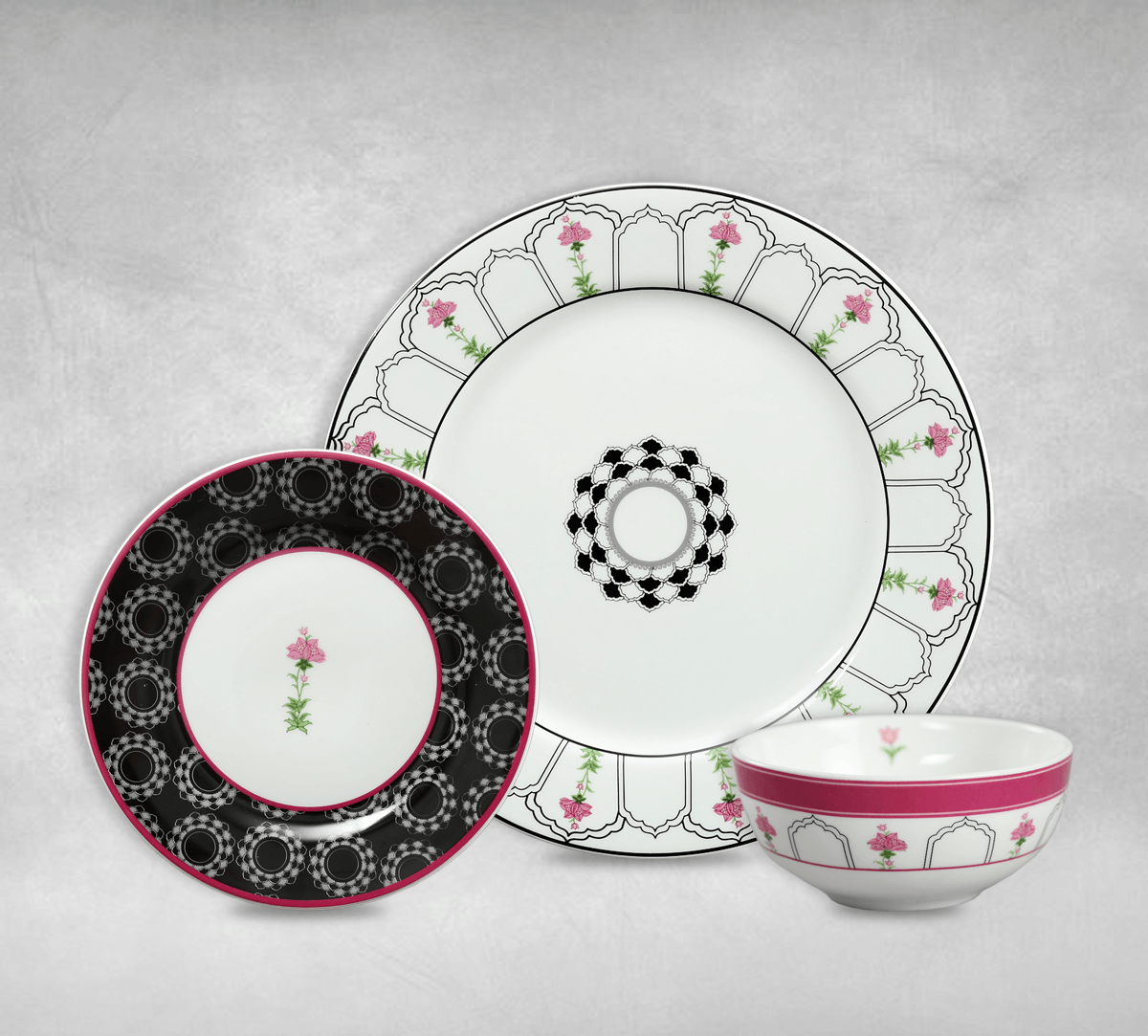 India Circus Rosa Eden Elizabeth Dinner Set