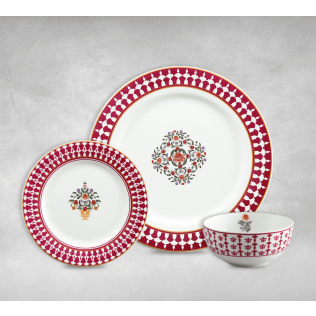 India Circus Floral Fountain Dinner Set