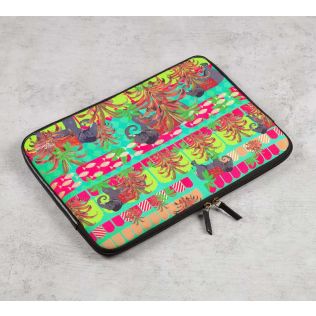 India Circus Countryside Tusker 13-inch Laptop Bag